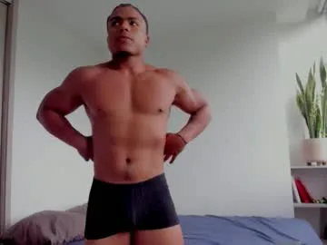 reeves_bae – webcam model profile photo Image 11