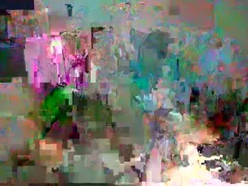 evapilled – webcam model profile photo Image 2