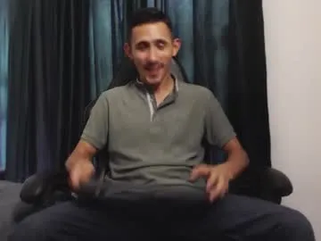 reeves_bae – webcam model profile photo Image 5