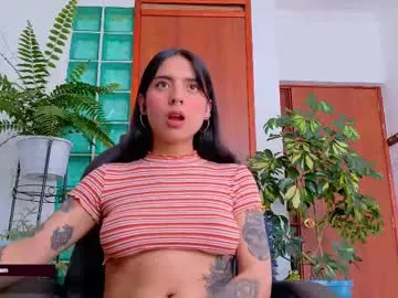 British_EmJess – webcam model profile photo Image 19