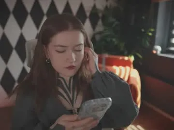 SusyBlair – webcam model profile photo Image 4