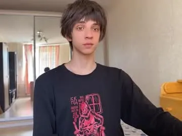 Haluley – webcam model profile photo Image 11