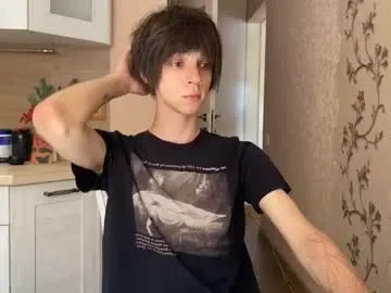 Haluley – webcam model profile photo Image 2