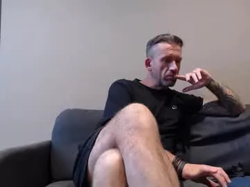 blondeangel_4u2 – webcam model profile photo Image 8