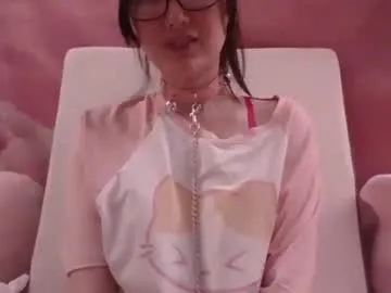 LorrySkye – webcam model profile photo Image 10