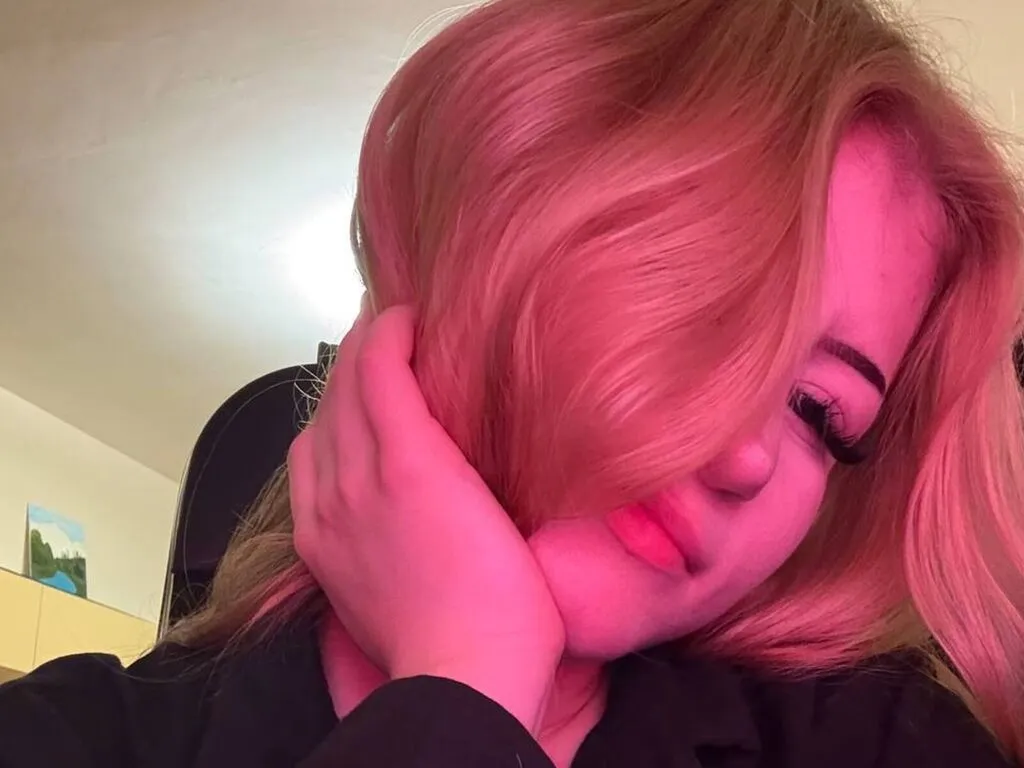 EdithBiglow – webcam model profile photo