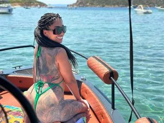 ANGELALADI – webcam model profile photo Image 8