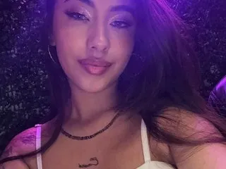 Sonya699 – webcam model profile photo Image 3