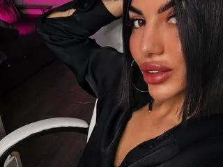 UKRaunchyRobyn – webcam model profile photo Image 2