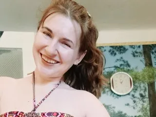 VIKITOMMY – webcam model profile photo Image 11