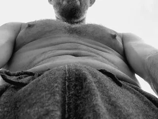 BabeBeth40 – webcam model profile photo Image 2