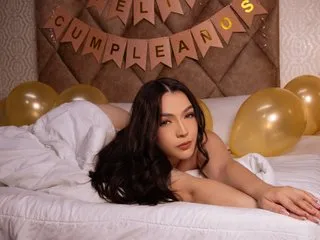AmberLewiis Image 5