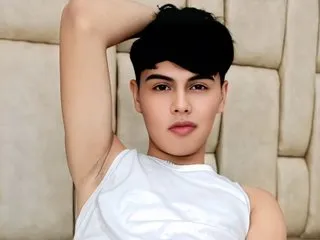 SusyBlair – webcam model profile photo Image 4