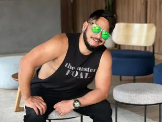 AAASuck – webcam model profile photo Image 6