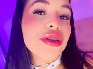 MILAax – webcam model profile photo Image 2