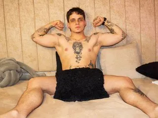 DennisMunera – webcam model profile photo