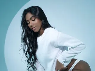 YummyMeily – webcam model profile photo Image 8