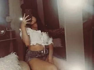 Karlaa_22 – webcam model profile photo