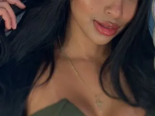 GlamGran – webcam model profile photo Image 15