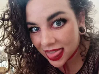 LittleLeeloo – webcam model profile photo