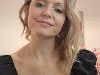 MissJazmin – webcam model profile photo