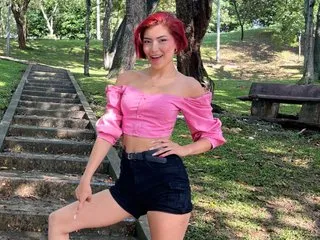 Hotforunow – webcam model profile photo Image 4