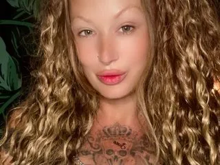 DannieSmith1 – webcam model profile photo Image 2