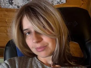 KateDivineUK – webcam model profile photo Image 2