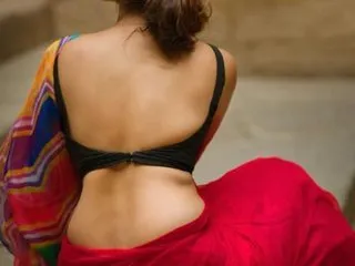 British_EmJess – webcam model profile photo Image 2