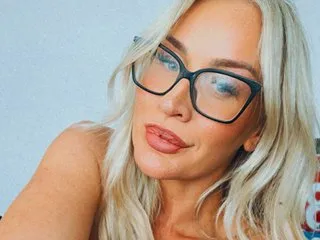 Xblondedollxox's Thumb Image