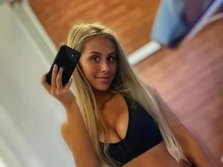 WhoreRobot – webcam model profile photo Image 2