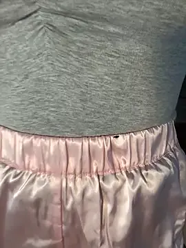 Youlalia – webcam model profile photo Image 7