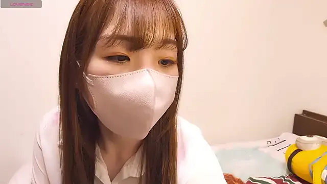 SashaVaughn – webcam model profile photo Image 3