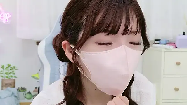 ChelseaBlondeUK – webcam model profile photo Image 7