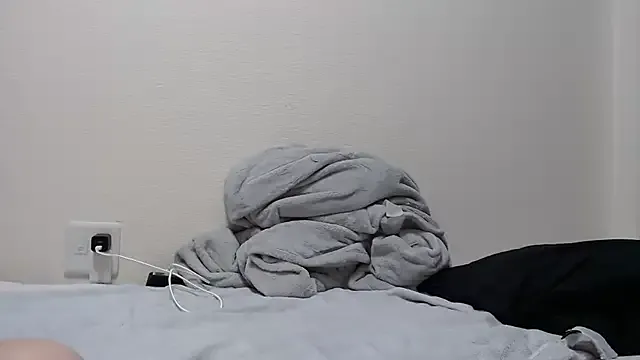 cumloves – webcam model profile photo Image 4