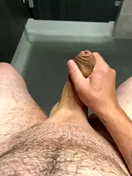 UKRaunchyRobyn – webcam model profile photo Image 5