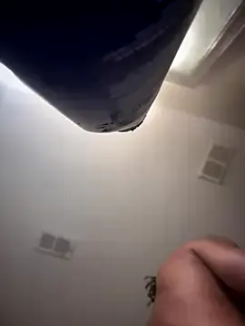 KateDivineUK – webcam model profile photo Image 12