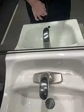 LizzieGreyX – webcam model profile photo Image 10