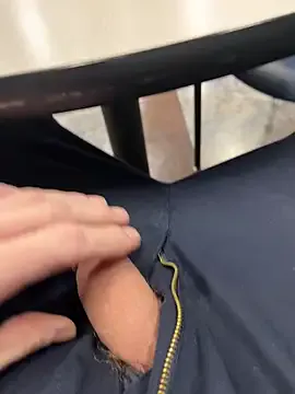 LizzieGreyX – webcam model profile photo Image 12