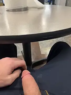 LizzieGreyX – webcam model profile photo Image 9