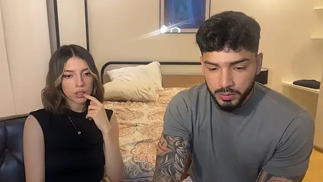 LizzieGreyX – webcam model profile photo Image 15