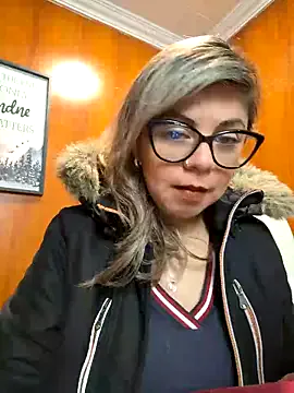VictoriaMorrone – webcam model profile photo Image 9