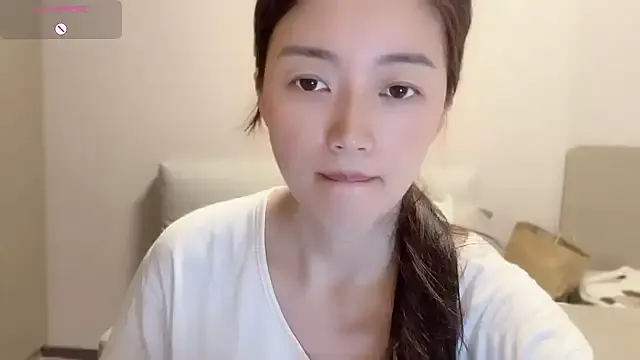 matureaunt – webcam model profile photo Image 8