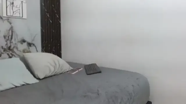 asian_aki – webcam model profile photo Image 17