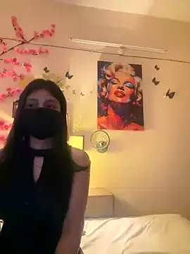 Damn-angel – webcam model profile photo Image 12