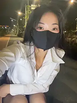 LizzieGreyX – webcam model profile photo Image 10