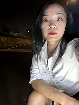 LizzieGreyX – webcam model profile photo Image 11