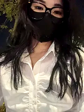 LizzieGreyX – webcam model profile photo Image 13