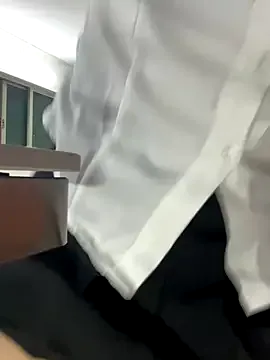 LizzieGreyX – webcam model profile photo Image 9