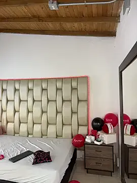 h3ntai-baby – webcam model profile photo Image 14